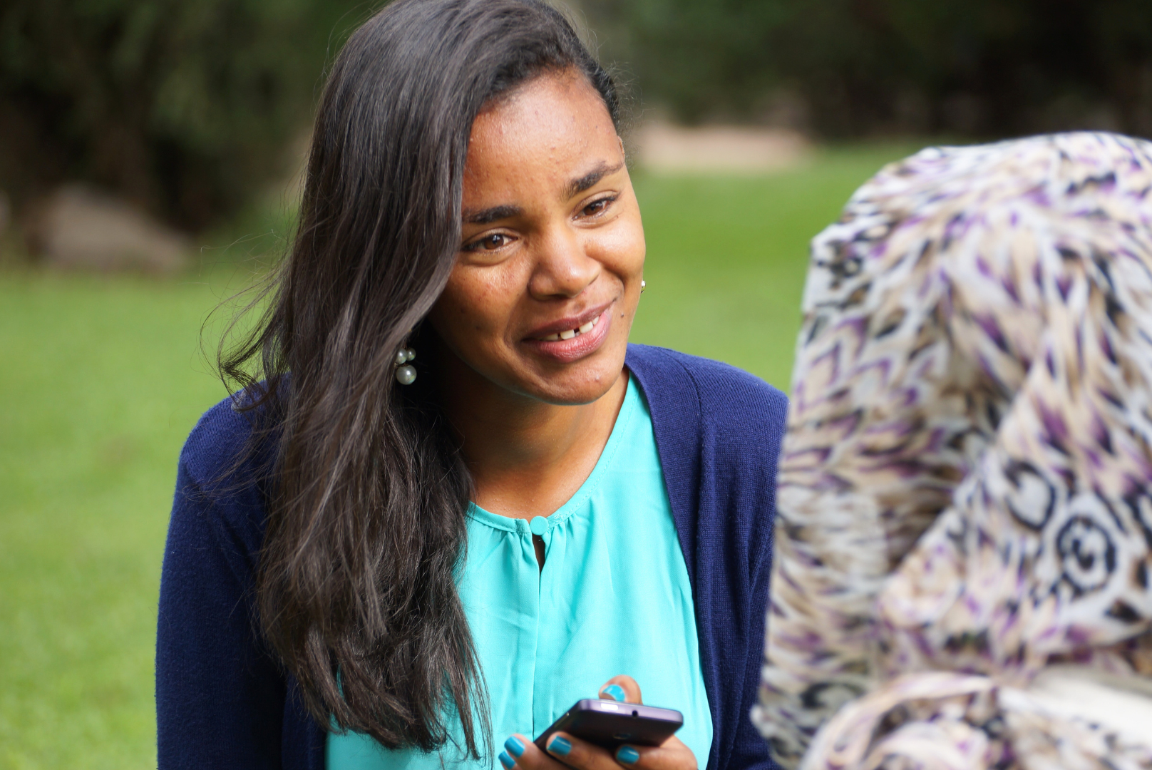 PMA-Female-Enumerator-with-Client